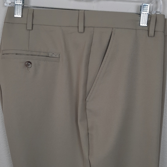 Greg Norman Khaki  Golf Slacks ⛳  Size  42x30 - Picture 3 of 10